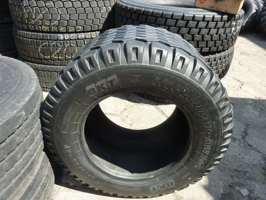 Opona używana rolnicza 15.0/55-17 ; 15.5/55R17 BKT AW705; 300zł W3497