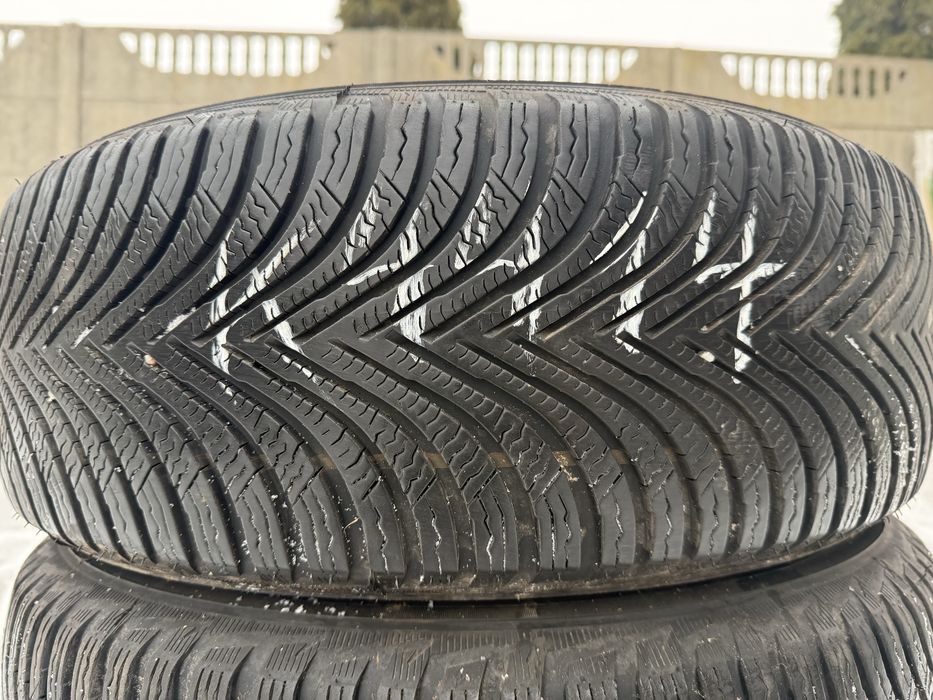 Komplet kół zimowych 5x112 Vw Skoda Seat 215/55/17 Michelin