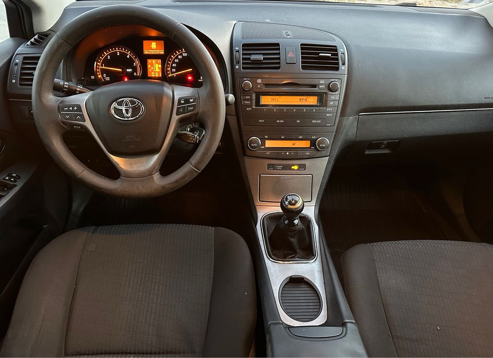 Toyota Avensis SD 2.0 D-4D - 2010/03