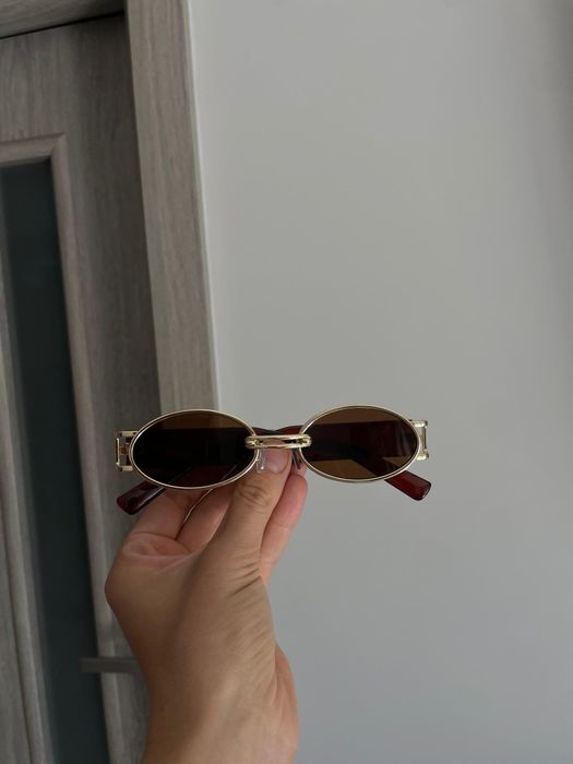Nowe okulary przeciwsłoneczne dla kobie