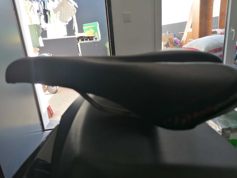 Vendo selins de estrada/btt como novos