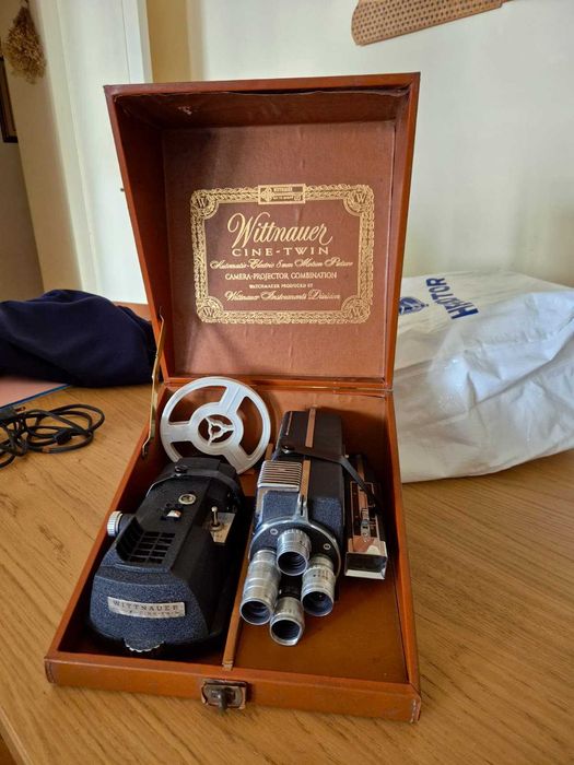 Wittnauer Cine-Twin WD 400 – Câmara/Projetor 8mm Vintage