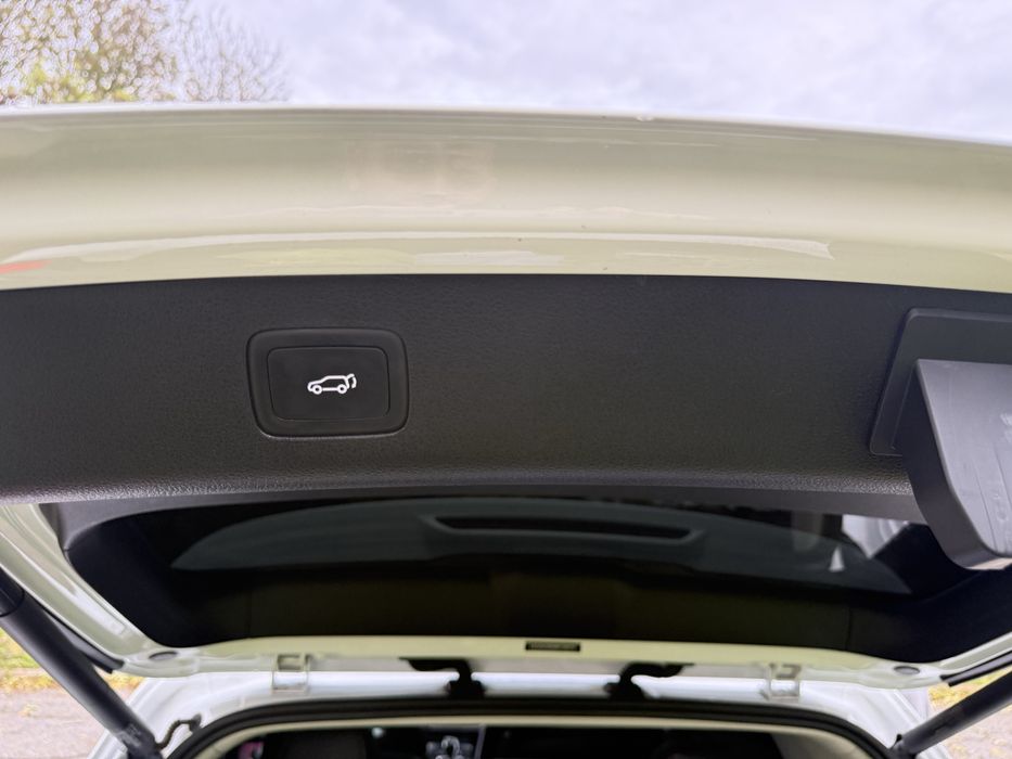 MG EHS 2021 plugin hybrid