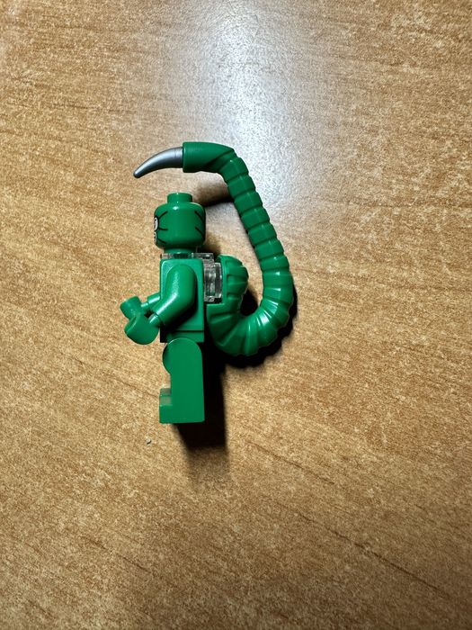 Lego Scorpion sh269 (zamiennie)