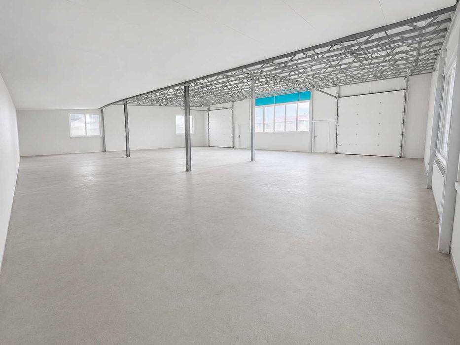 Hala 150-300 m2 do dostosowania pod klienta, WC, biuro