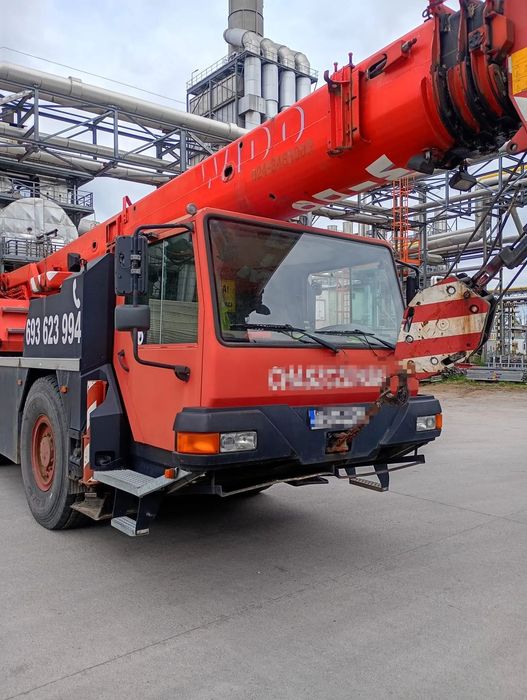 Liebherr LTM1030/2  Cena Brutto, w tym 23% VAT!( 250.000 zł netto) Liebherr LTM 1030/2