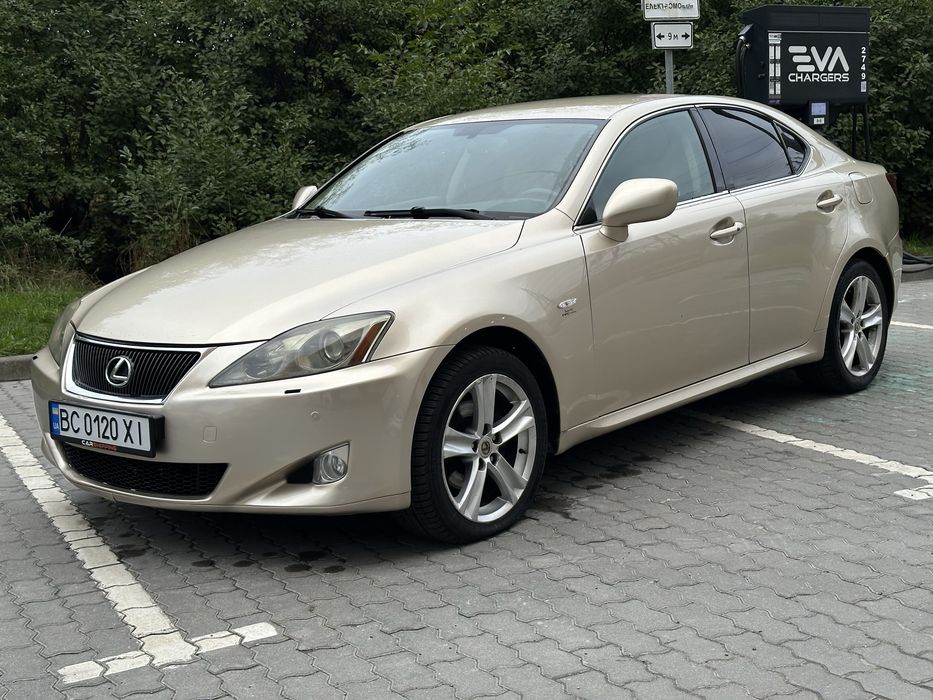 Lexus IS 220d 2005р