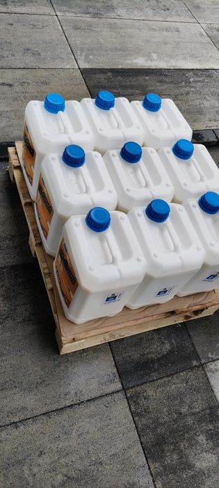 Grunt głęboko penetrujący 10 l MAPEI