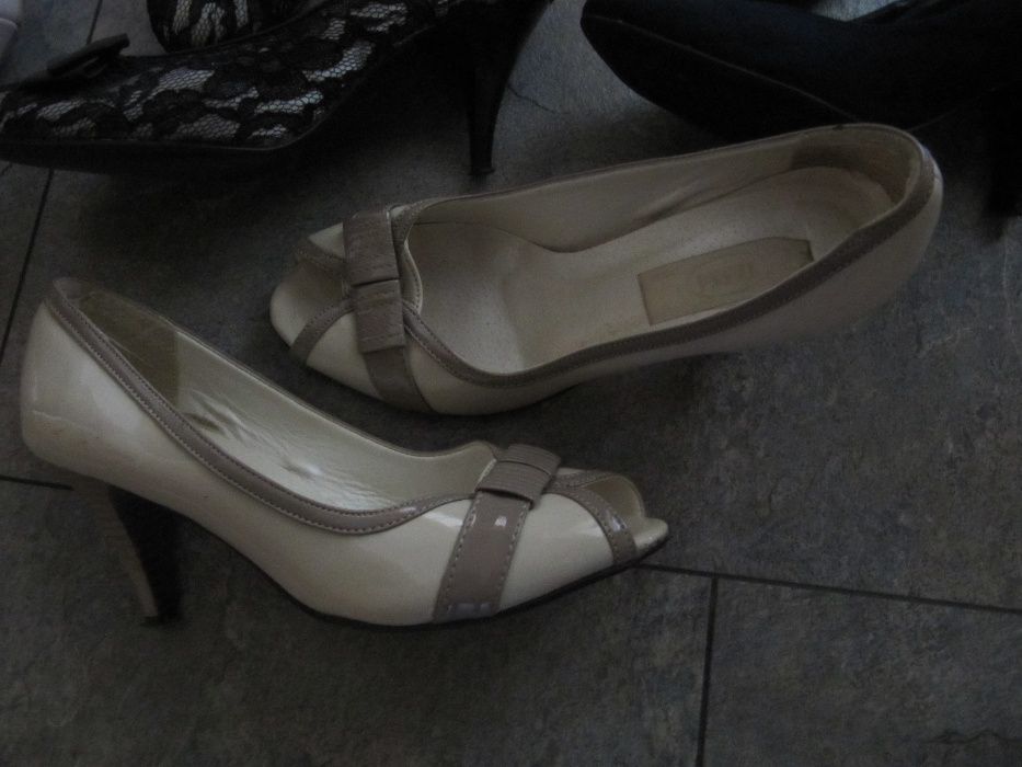 buty na obcasie 40/41