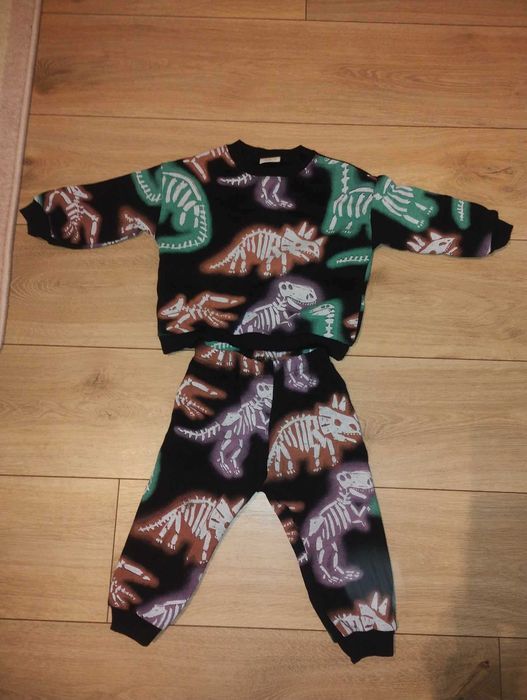 Komplet bluza i spodnie dinozaury- ZARA