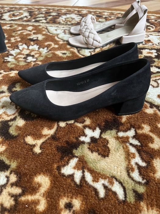 Туфлі    лодочки.