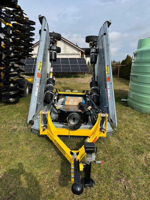 BEDNAR Mulczer MM 7000 Mulcher rozdrabniacz resztek po żniwnych 2025