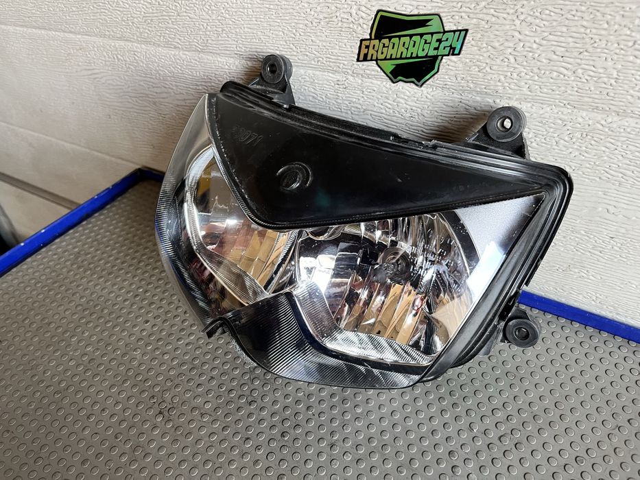 Lampa reflektor  kawasaki z750 z1000