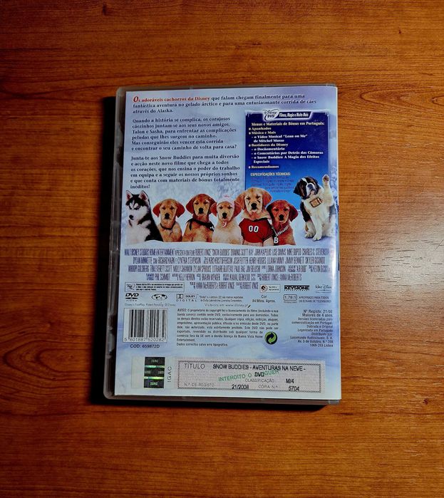 SNOW BUDDIES - Aventuras na Neve (Os adoráveis cachorros da DISNEY)