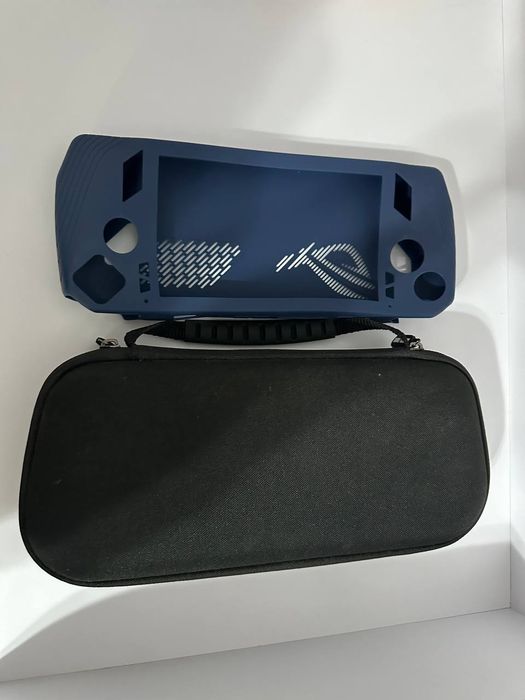 Ігрова приставка Asus Rog Ally