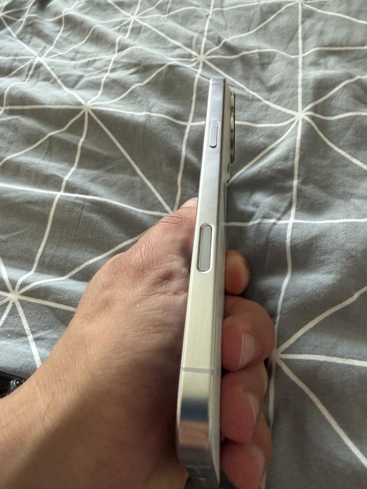 iPhone 16 Pro Max 256GB WhiteTitanium Neverlock Esim