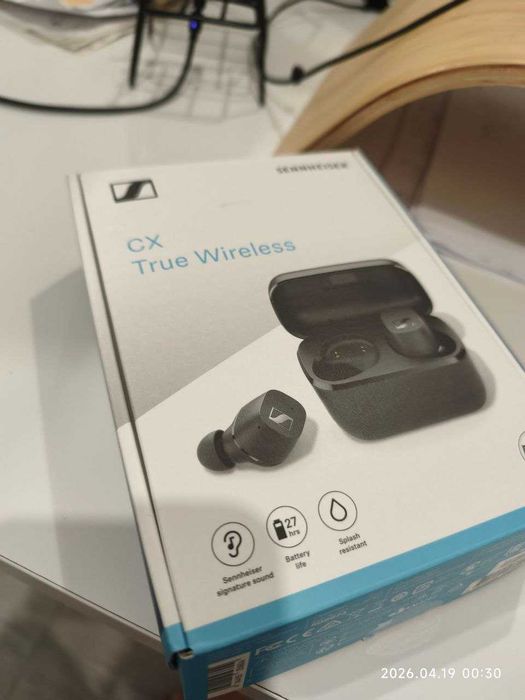 Sennheiser CX True Wireless – caixa + auricular direito (esquerdo avariado)