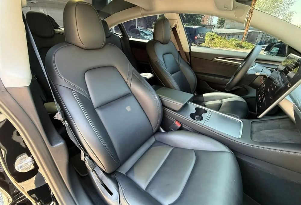 Tesla Model 3 Tesla Model 3 Dual Motor Long Rang/Performance