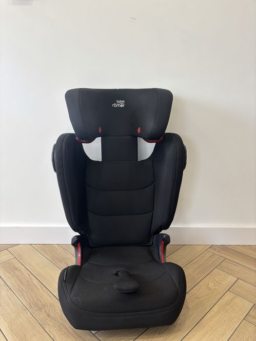 Fotelik samochodowy Britax 15-36 kg KIDFIX  ||| M , z atestem ADAC