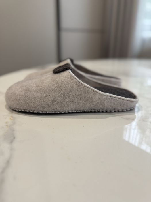 Войлочні домашні тапки