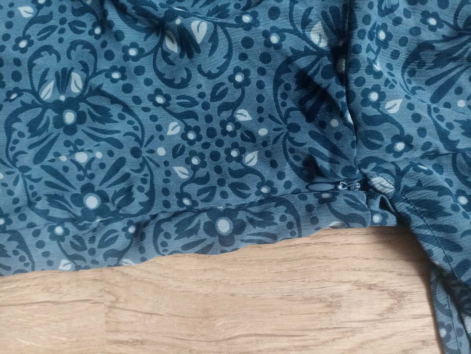 Sukienka letnia niebieska w kwiaty r. 54