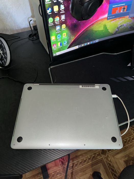 MacBook Pro 13 2017 Touch Bar