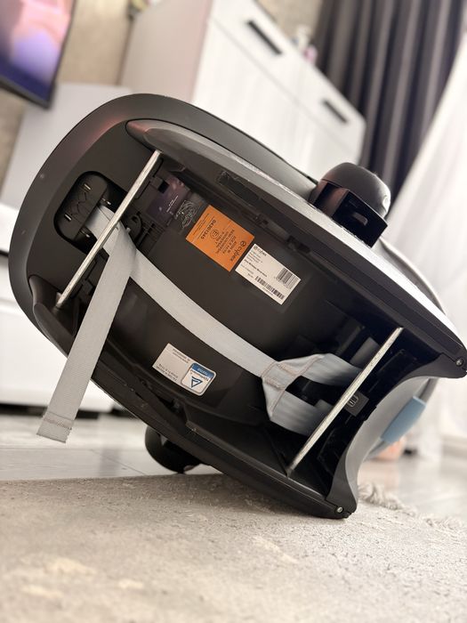 Автолюлька Cybex Aton M + адаптери