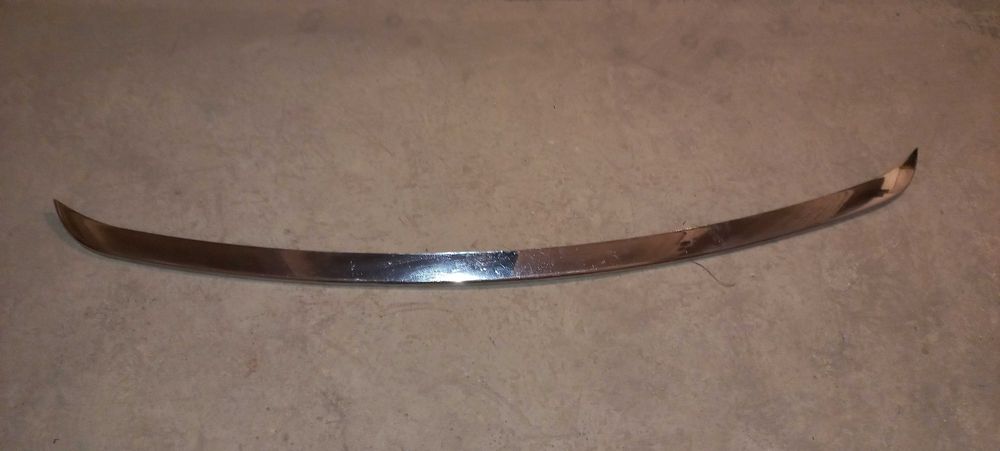 Chrysler 300c накладка хром заднего бампера седан 4805940AA