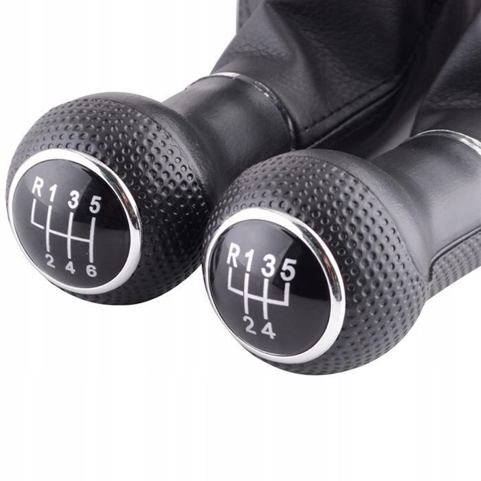 Pokrowiec na Gałkę Zmiany Biegów Samochodu Golf MK4 Czarny USZKODZONY