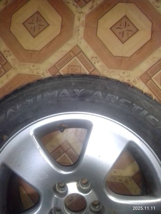 Диск з шиною р16