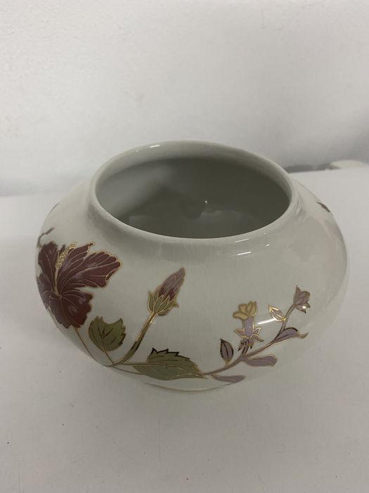 Ceramic Jar with Lid443784264113858562
