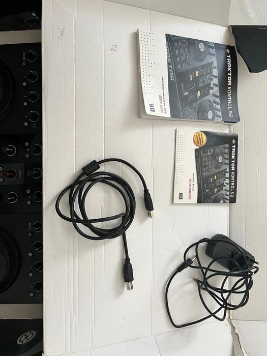 Native instruments Traktor kontrol S2