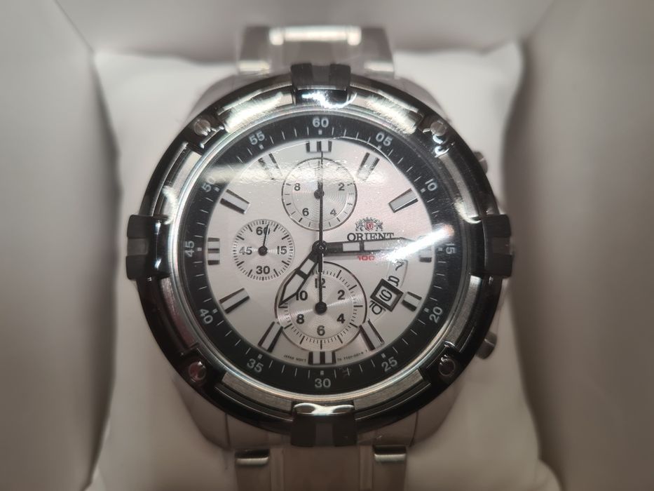 Часы годинник Orient FTTOY003W новые