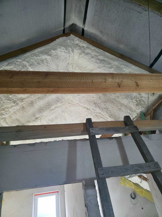 PIANA PUR Izolacja w 1 dzień na całe życie. Zobacz , jak to robimy