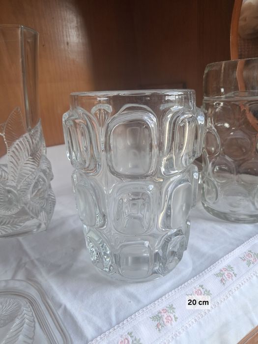 Jarra em vidro trabalhado