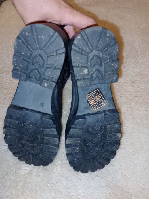 Bota sola alta tam. 36