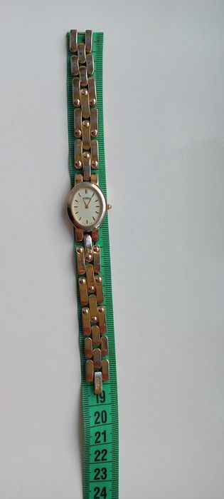 Жіночий швейцарський годинник Roamer