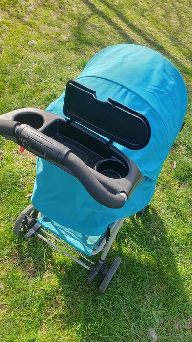 Lekki wózek spacerówka parasolka jak nowy