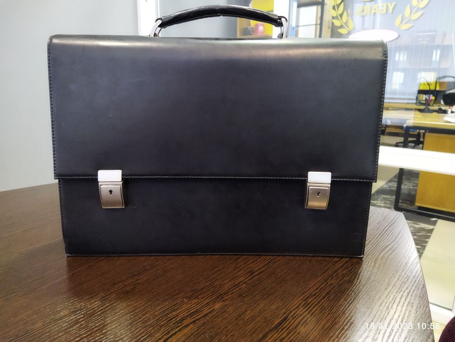 Портфель деловой