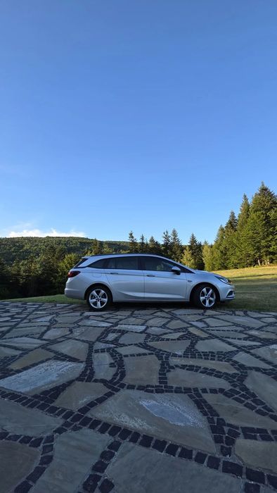 Opel Astra Witam mam do sprzedania samochód osobowy marki opel astra k