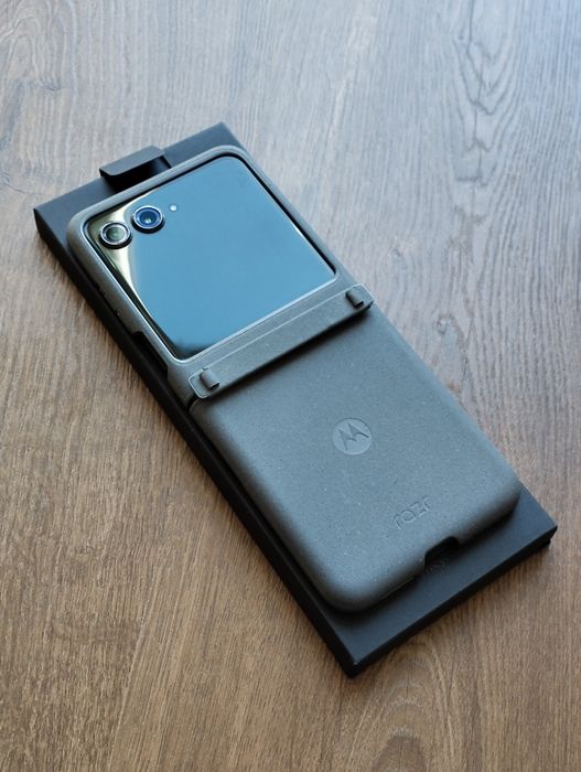 Motorola RAZR 50 8/256