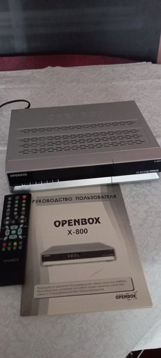 Тюнер супутниковий Openbox X-800.