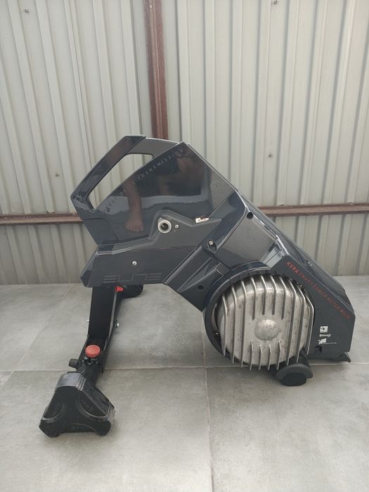 Smart trenażer rowerowy Elite Kura (turbo) wraz z bębenkiem sram xtr