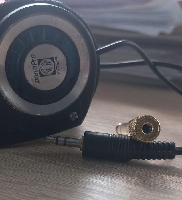 Переходник KOSS для наушников. Джек 6.3 на джек 3.5 мм.