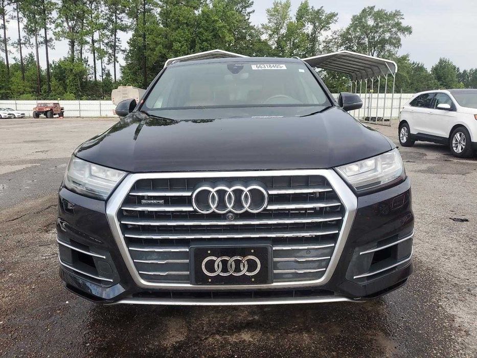 Бампер Audi Q7 4M розборка Ауді КЮ 7  4М колір LC9X