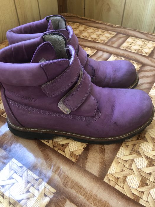 продам ботинки для девочки