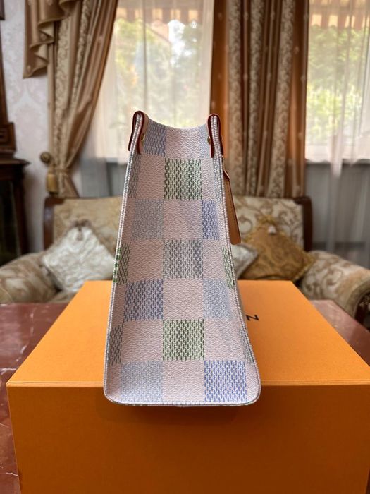 Шоппер Louis Vuitton