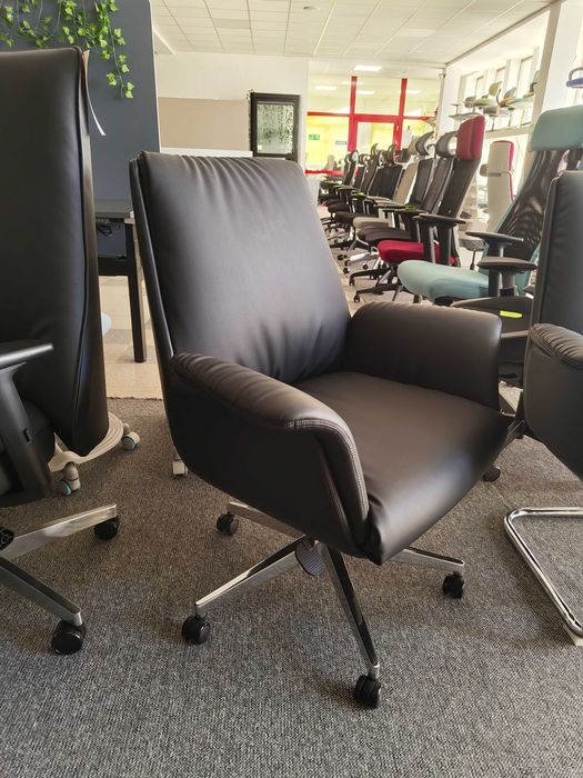 Fotel biurowy, obrotowy, eko-skóra, krzesło do biurka, obrotowe APUS M