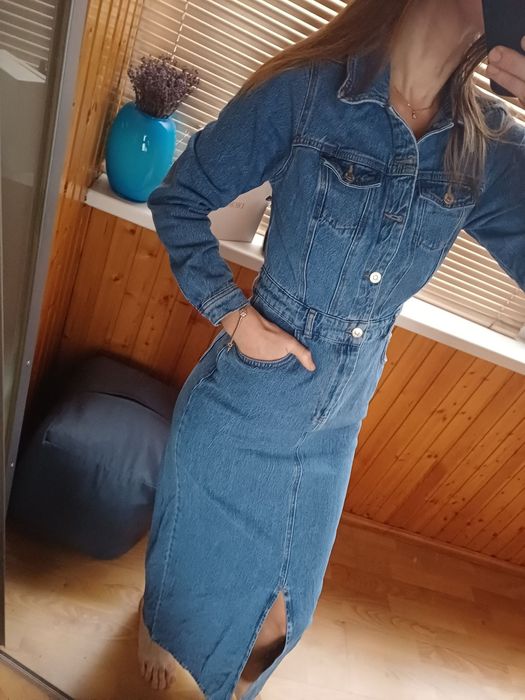 Облегающее джинсовое платье Squalo миди синее трендовое платье