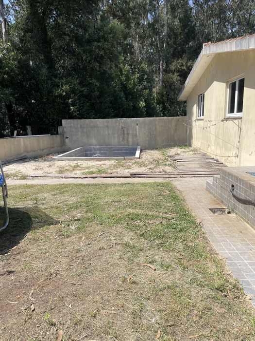 Vendo moradia térrea